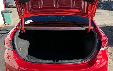 Hyundai Solaris II рестайлинг, 2017 год, 1 100 000 рублей, 7 фотография