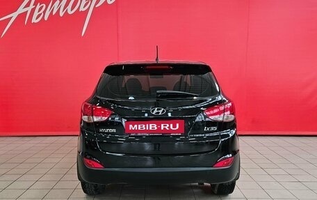 Hyundai ix35 I рестайлинг, 2013 год, 1 375 000 рублей, 4 фотография