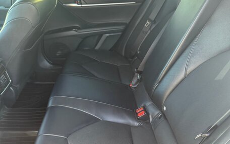 Toyota Camry, 2020 год, 3 800 000 рублей, 9 фотография