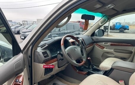 Toyota Land Cruiser Prado 120 рестайлинг, 2004 год, 1 799 000 рублей, 10 фотография
