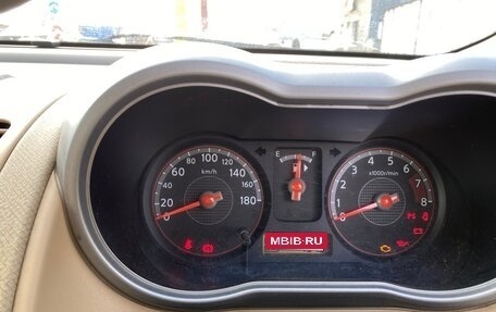 Nissan Note II рестайлинг, 2005 год, 550 000 рублей, 15 фотография