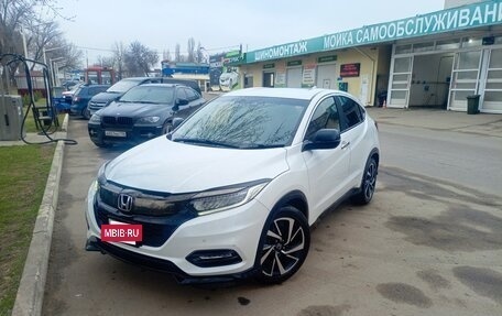 Honda Vezel, 2018 год, 1 850 000 рублей, 5 фотография