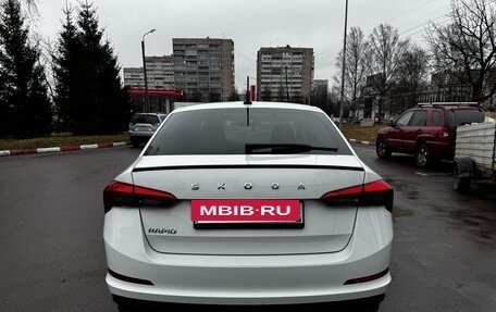 Skoda Rapid II, 2021 год, 1 800 000 рублей, 2 фотография