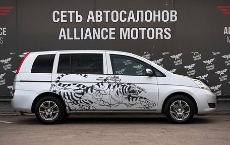 Toyota ISis I, 2009 год, 900 000 рублей, 9 фотография