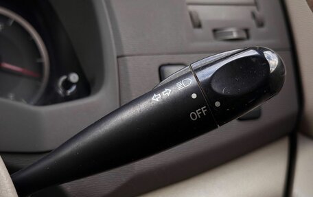 Toyota ISis I, 2009 год, 900 000 рублей, 18 фотография