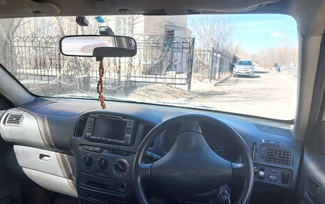 Toyota Probox I, 2005 год, 500 000 рублей, 14 фотография