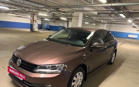 Volkswagen Jetta VI, 2016 год, 1 550 000 рублей, 3 фотография