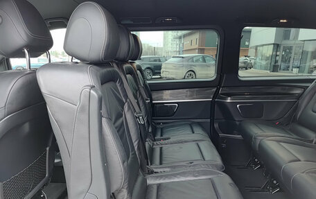 Mercedes-Benz V-Класс, 2021 год, 6 000 000 рублей, 12 фотография