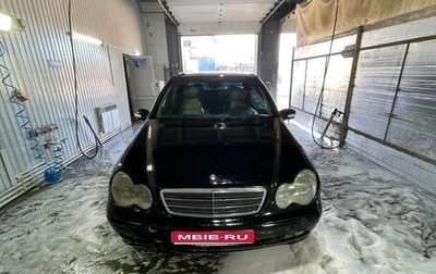 Mercedes-Benz C-Класс, 2002 год, 300 000 рублей, 1 фотография