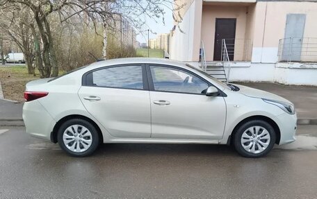 KIA Rio IV, 2017 год, 1 350 000 рублей, 3 фотография