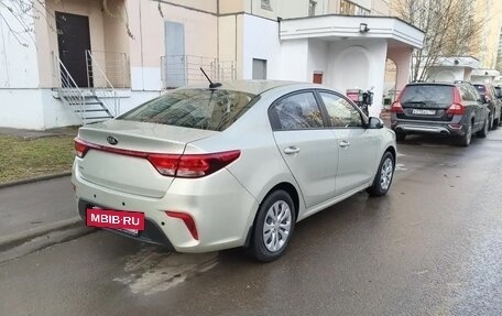 KIA Rio IV, 2017 год, 1 350 000 рублей, 4 фотография