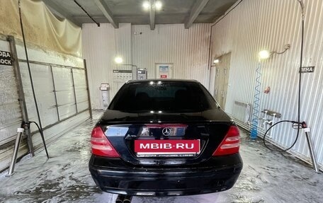 Mercedes-Benz C-Класс, 2002 год, 300 000 рублей, 6 фотография