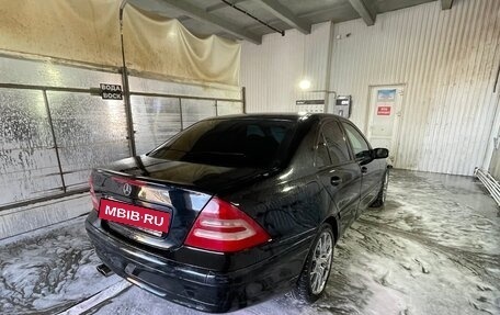 Mercedes-Benz C-Класс, 2002 год, 300 000 рублей, 4 фотография