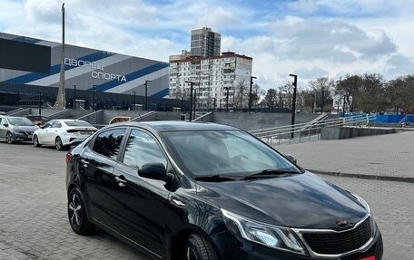 KIA Rio III рестайлинг, 2012 год, 750 000 рублей, 2 фотография