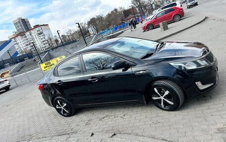 KIA Rio III рестайлинг, 2012 год, 750 000 рублей, 3 фотография