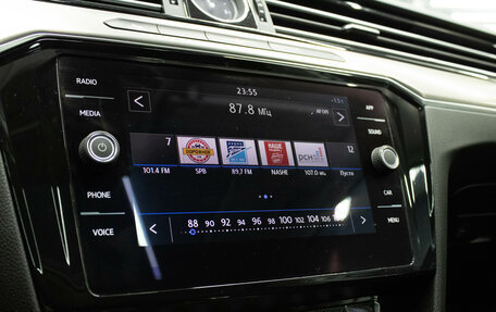 Volkswagen Passat B8 рестайлинг, 2017 год, 1 899 000 рублей, 19 фотография