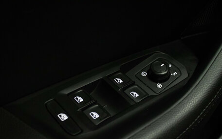 Volkswagen Passat B8 рестайлинг, 2017 год, 1 899 000 рублей, 15 фотография