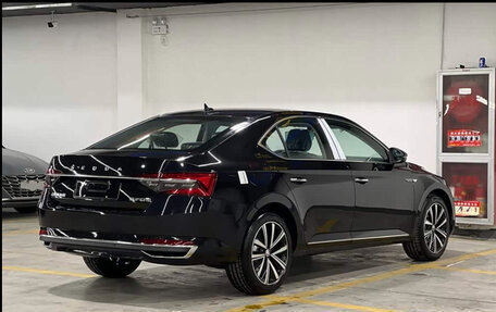 Skoda Superb III рестайлинг, 2022 год, 2 640 000 рублей, 5 фотография