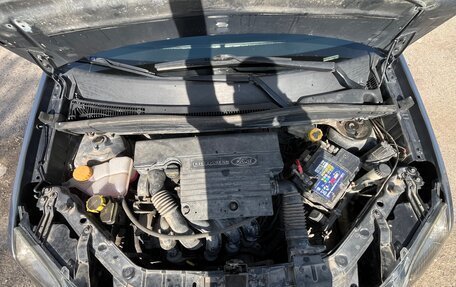 Ford Fusion I, 2005 год, 370 000 рублей, 9 фотография