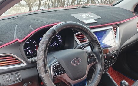 Hyundai Solaris II рестайлинг, 2017 год, 630 000 рублей, 7 фотография