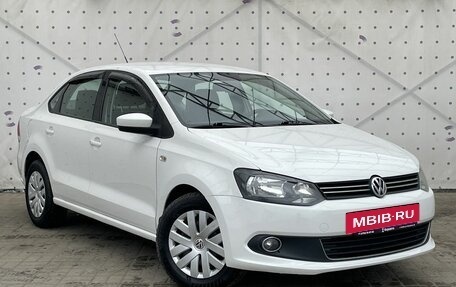 Volkswagen Polo VI (EU Market), 2013 год, 880 000 рублей, 2 фотография