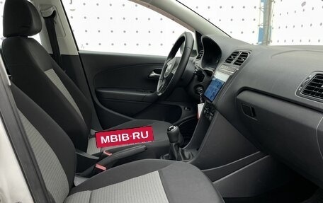 Volkswagen Polo VI (EU Market), 2013 год, 880 000 рублей, 12 фотография