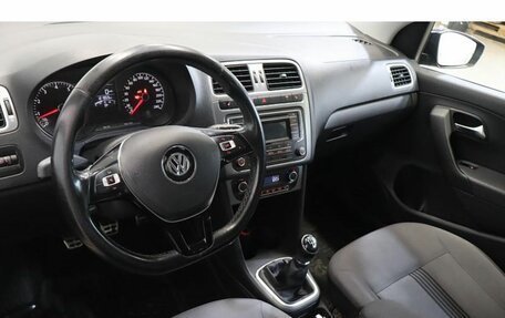 Volkswagen Polo VI (EU Market), 2016 год, 1 099 000 рублей, 6 фотография