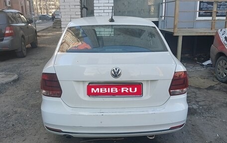 Volkswagen Polo VI (EU Market), 2017 год, 800 000 рублей, 1 фотография