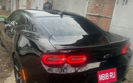 Chevrolet Camaro VI, 2020 год, 2 700 000 рублей, 2 фотография