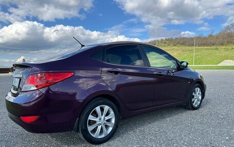 Hyundai Solaris II рестайлинг, 2011 год, 835 000 рублей, 7 фотография