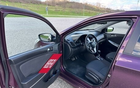 Hyundai Solaris II рестайлинг, 2011 год, 835 000 рублей, 13 фотография