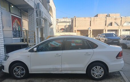 Volkswagen Polo VI (EU Market), 2017 год, 800 000 рублей, 2 фотография