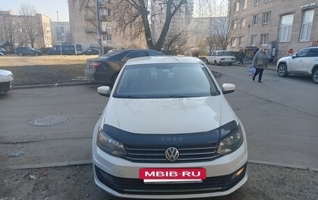 Volkswagen Polo VI (EU Market), 2017 год, 800 000 рублей, 4 фотография