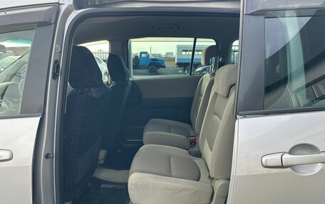 Mazda Premacy III, 2006 год, 549 999 рублей, 17 фотография