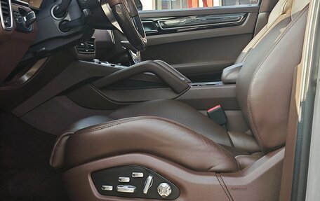 Porsche Cayenne III, 2021 год, 18 200 000 рублей, 14 фотография