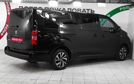 Peugeot Traveller I, 2018 год, 2 030 000 рублей, 4 фотография