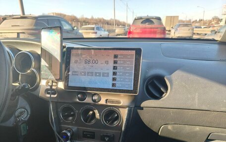 Toyota Matrix, 2003 год, 490 000 рублей, 14 фотография