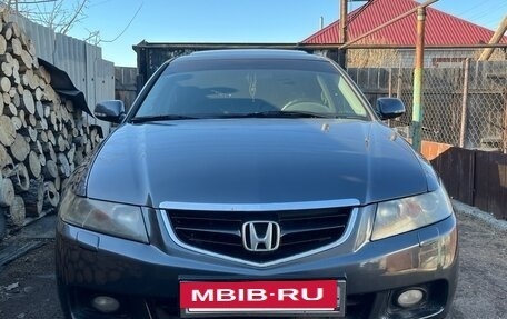 Honda Accord VII рестайлинг, 2004 год, 900 000 рублей, 3 фотография