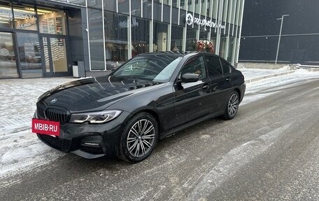 BMW 3 серия, 2020 год, 3 350 000 рублей, 3 фотография
