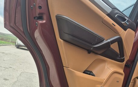 Porsche Cayenne III, 2011 год, 1 990 000 рублей, 11 фотография