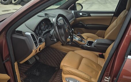 Porsche Cayenne III, 2011 год, 1 990 000 рублей, 15 фотография