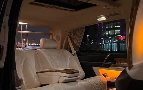 Mercedes-Benz V-Класс, 2015 год, 3 249 000 рублей, 5 фотография