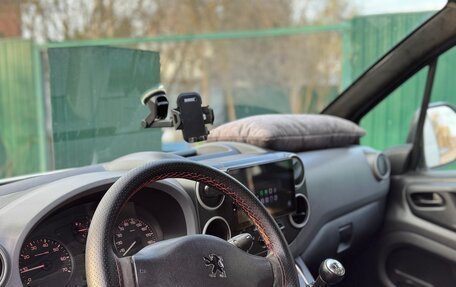 Peugeot Partner II рестайлинг 2, 2011 год, 570 000 рублей, 7 фотография