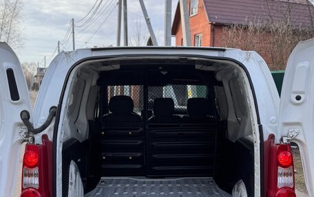 Peugeot Partner II рестайлинг 2, 2011 год, 570 000 рублей, 6 фотография