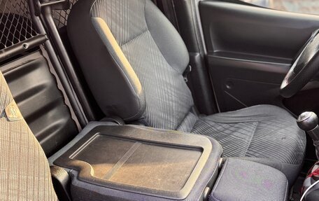 Peugeot Partner II рестайлинг 2, 2011 год, 570 000 рублей, 13 фотография