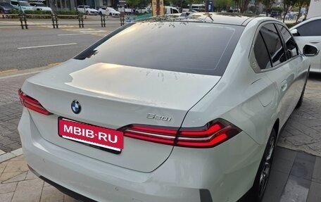 BMW 5 серия, 2025 год, 6 350 009 рублей, 3 фотография