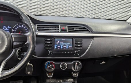 KIA Rio IV, 2018 год, 1 499 000 рублей, 16 фотография