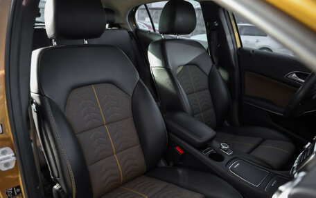 Mercedes-Benz GLA, 2017 год, 1 599 000 рублей, 20 фотография