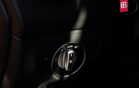 Mercedes-Benz GLA, 2017 год, 1 599 000 рублей, 18 фотография