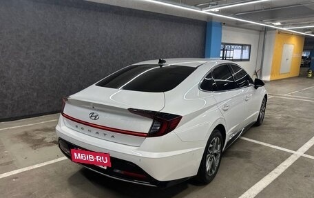 Hyundai Sonata VIII, 2022 год, 2 120 000 рублей, 3 фотография